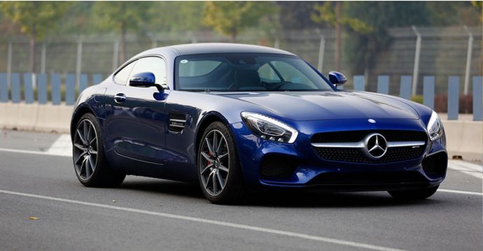 平行(xíng)進口車(chē) 完成汽車(chē)行(xíng)業(yè)逆襲的(de)市(shì)場(chǎng)新寵